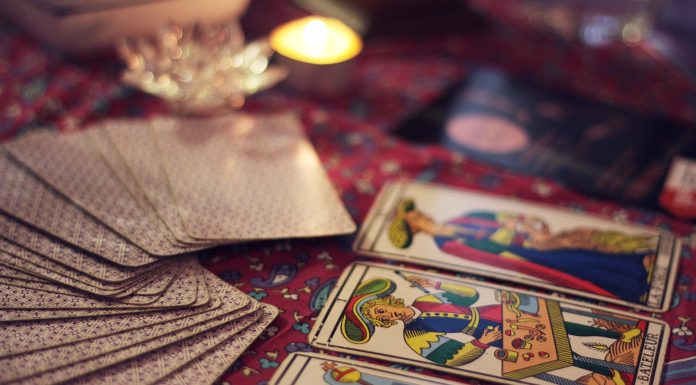 Regina baghetelor in tarot