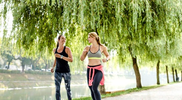 Cum sa te mentii in forma dupa vara: beneficiile mersului fitness