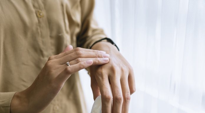 Îngrijirea pielii: cele mai bune creme de corp pentru a preveni uscarea pielii